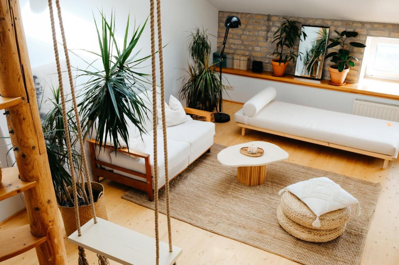 White Loft In The Riga City Center Exteriör bild